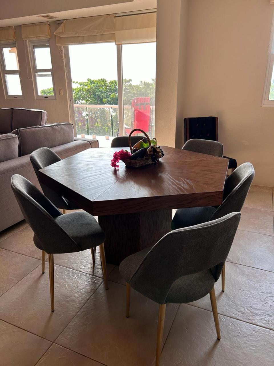 Apartment Ave Fenix *